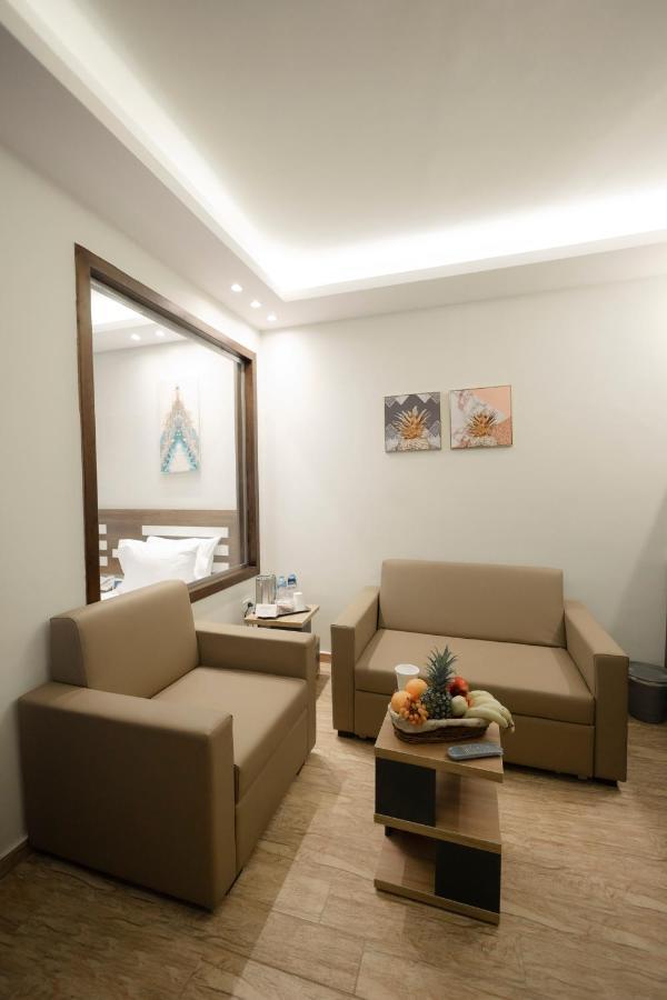 Royal Inn Residence New El Cairo Exterior foto